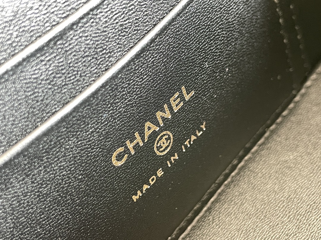 Chanel Cosmetic Bags